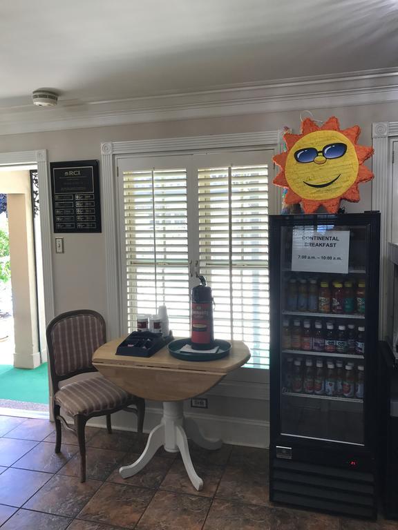 LA Plaza Apartments Metairie Kültér fotó