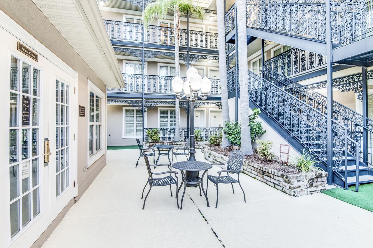 LA Plaza Apartments Metairie Kültér fotó