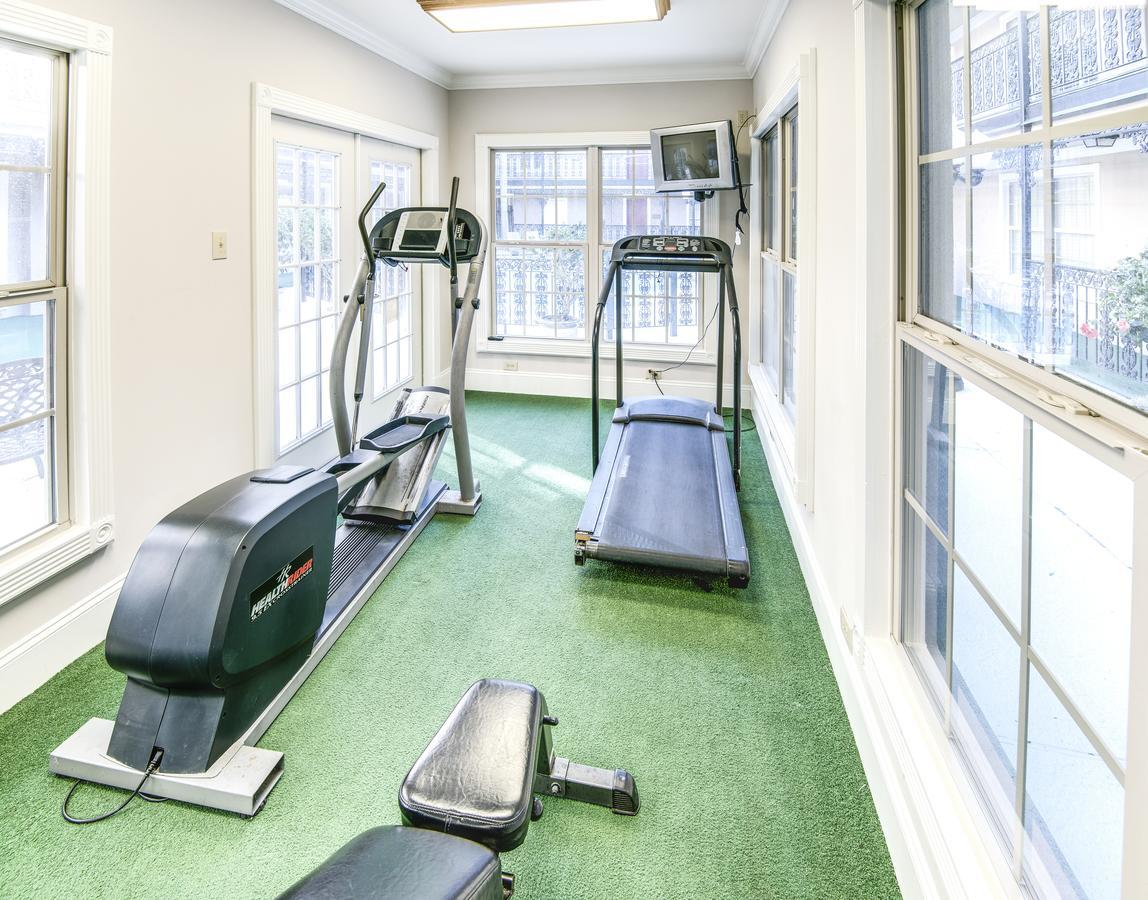 LA Plaza Apartments Metairie Kültér fotó