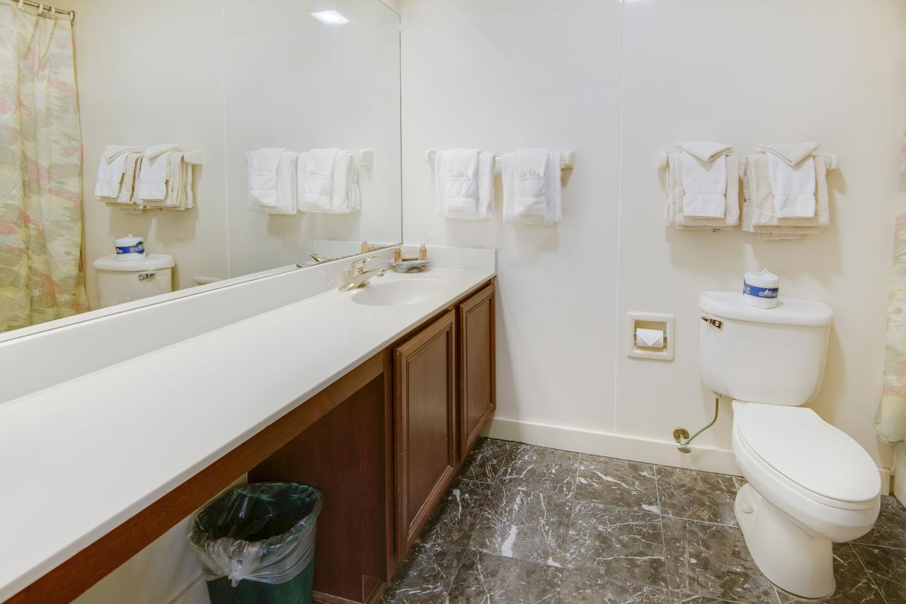 LA Plaza Apartments Metairie Kültér fotó